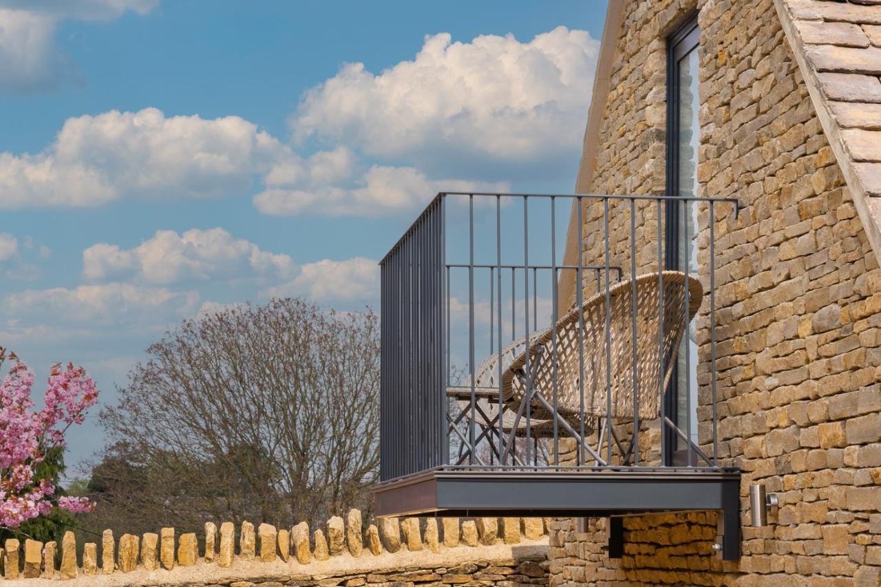 Stylish One Bedroom Cotswold Coach House Tetbury Dış mekan fotoğraf