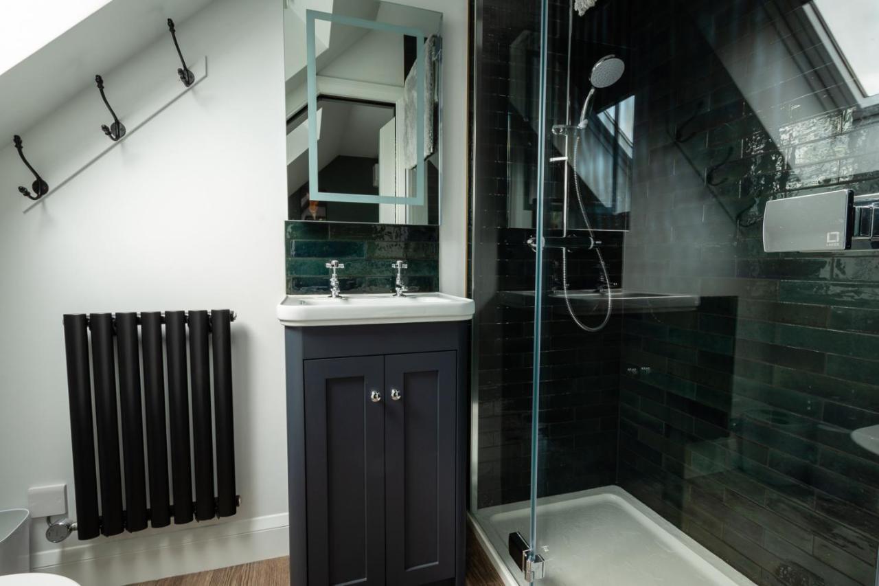 Stylish One Bedroom Cotswold Coach House Tetbury Dış mekan fotoğraf
